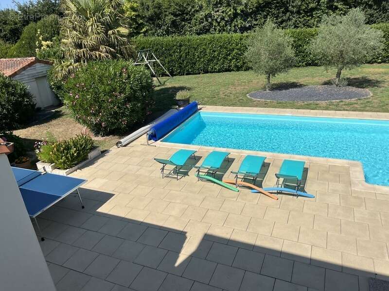 Maison à vendre 7 pièces MACHECOUL (44) - photo 2
