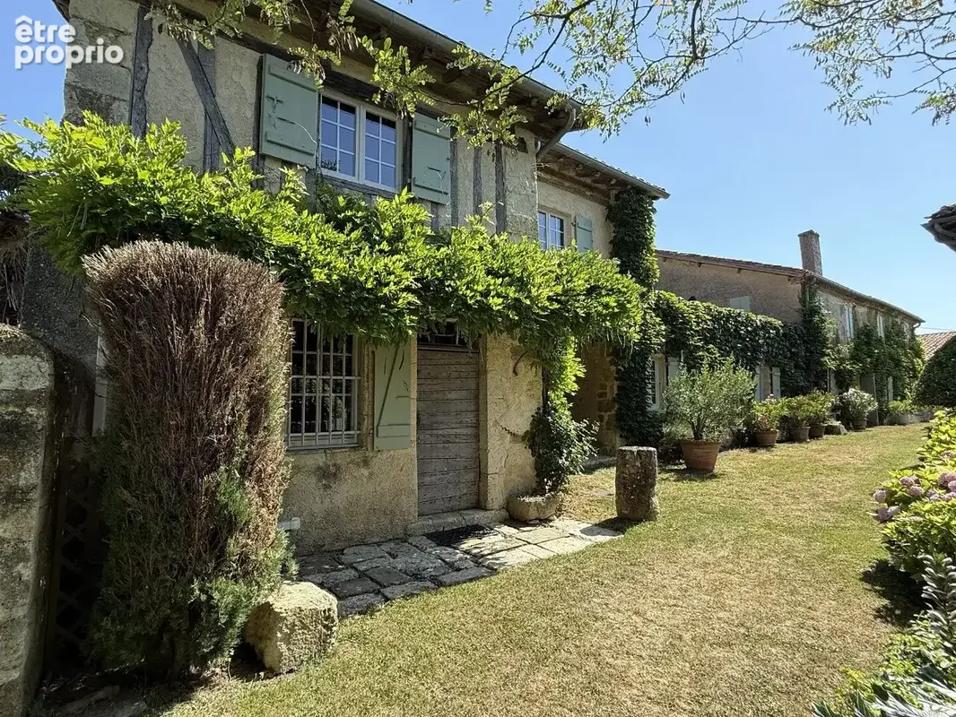 Maison à BAZIAN