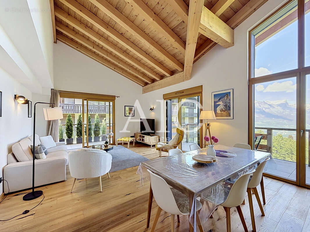 Appartement à COMBLOUX