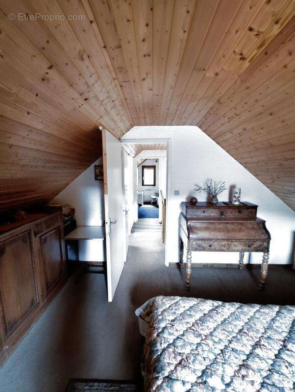 Maison à LE CHAMBON-SUR-LIGNON