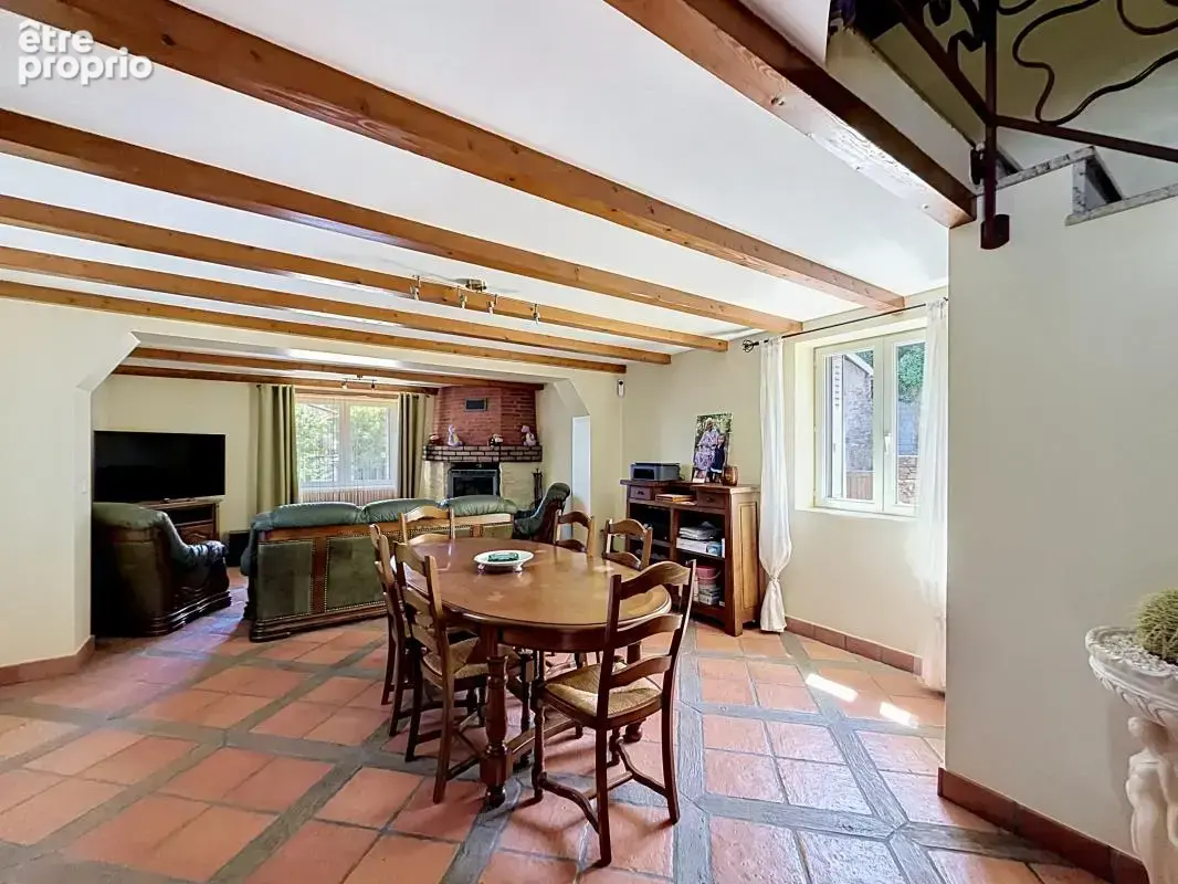 Maison 4 pièces 135 m² à vendre à Genilac (42800) - photo 7