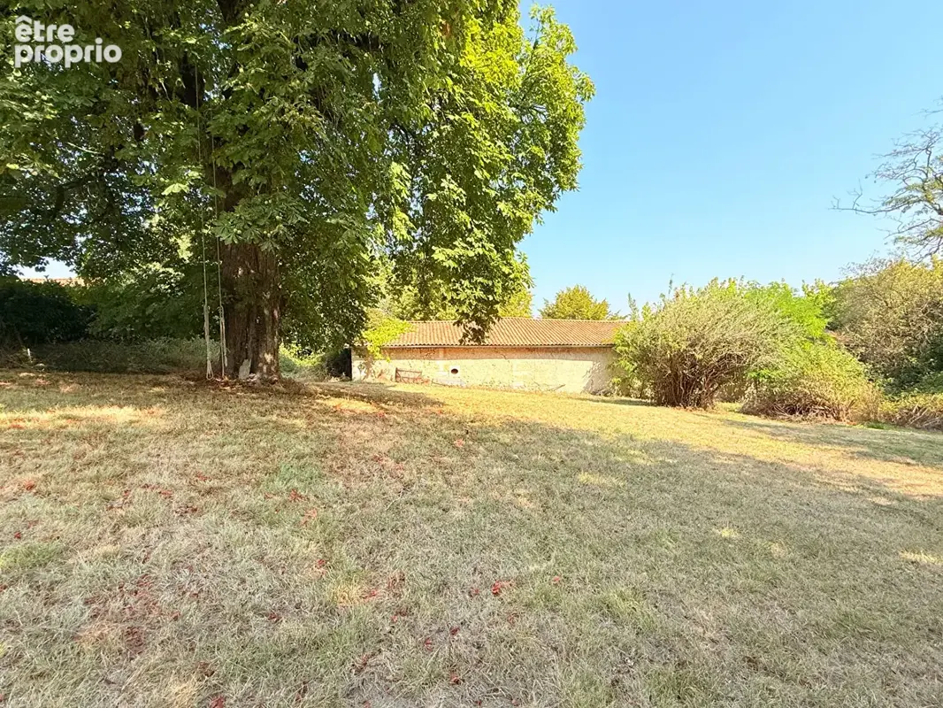 Demeure de caractère du XVIIIe siècle sur 2,16 hectares aux portes de Chalais - photo 30