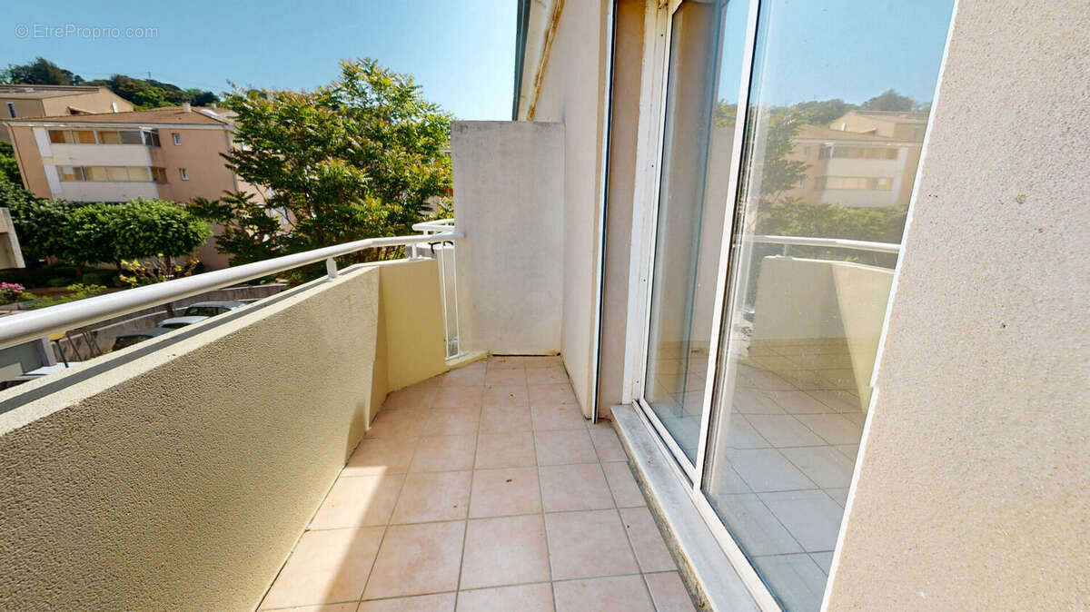 Duplex Marseille Saint Jérôme 4 pièce(s) 85m2 - photo 12