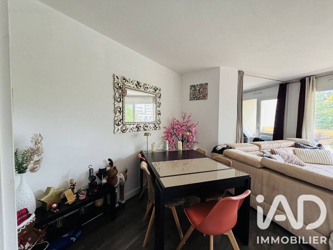 Photo 1 - Appartement à ROSNY-SOUS-BOIS