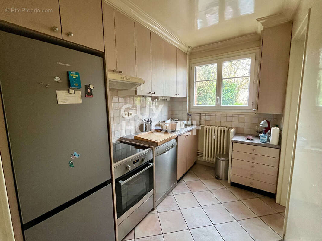 Appartement à ROSNY-SOUS-BOIS