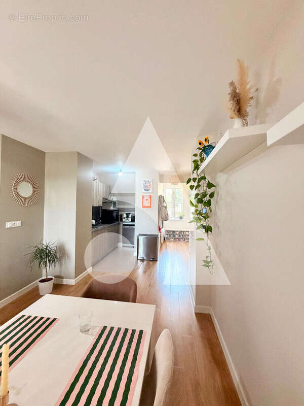 À vendre ? Appartement rénové de 51,8 m² à Dinan - photo 3