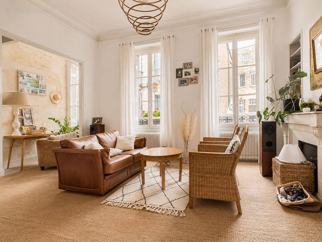 Appartement à BORDEAUX
