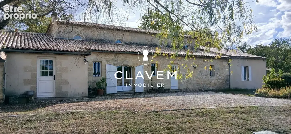 Maison 11 pièces 372 m² à vendre à Tizac-De-Lapouyade (33620) - photo 7