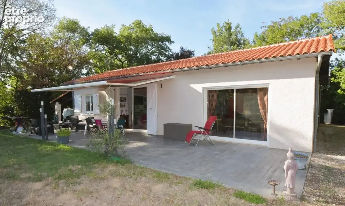 Très belle maison plain pied rénovée sur terrain 3400m² en bordure de golf - photo 6