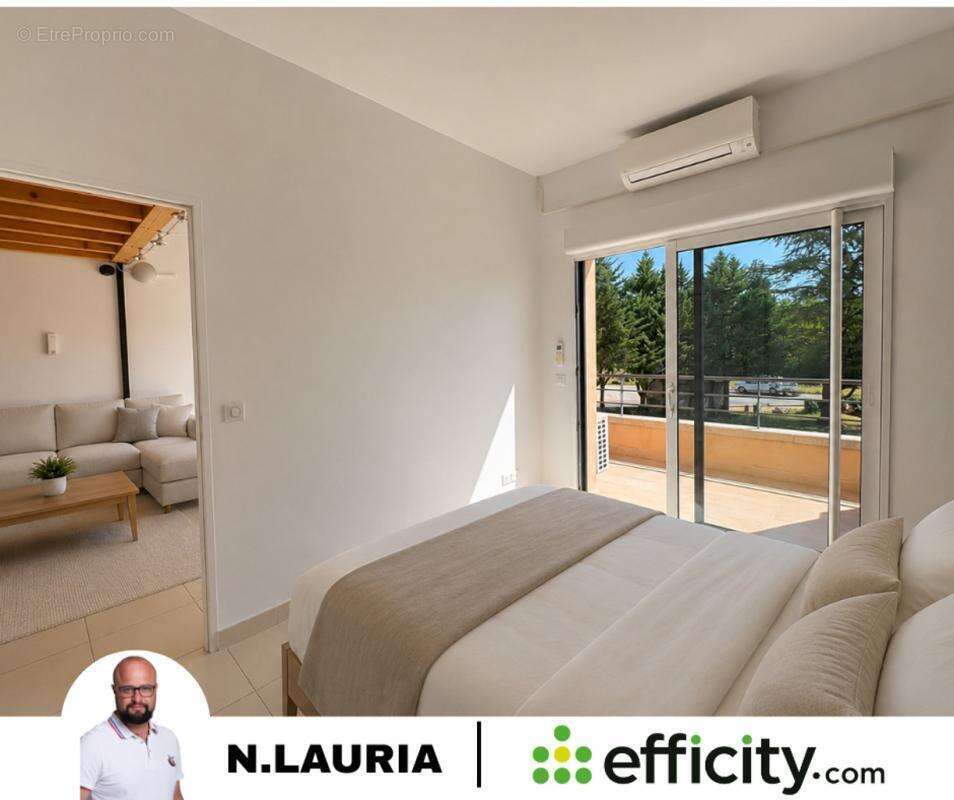 Appartement à LA MOTTE-D'AIGUES
