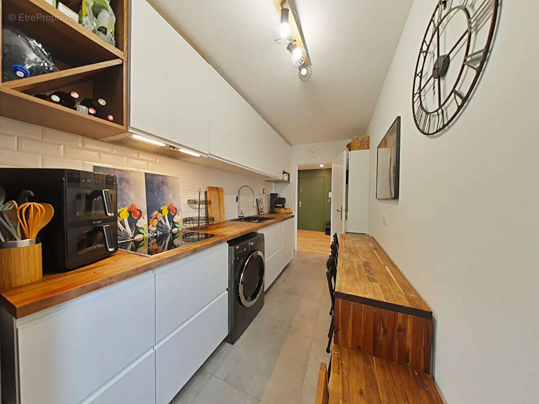 Appartement à FONTENAY-LE-FLEURY