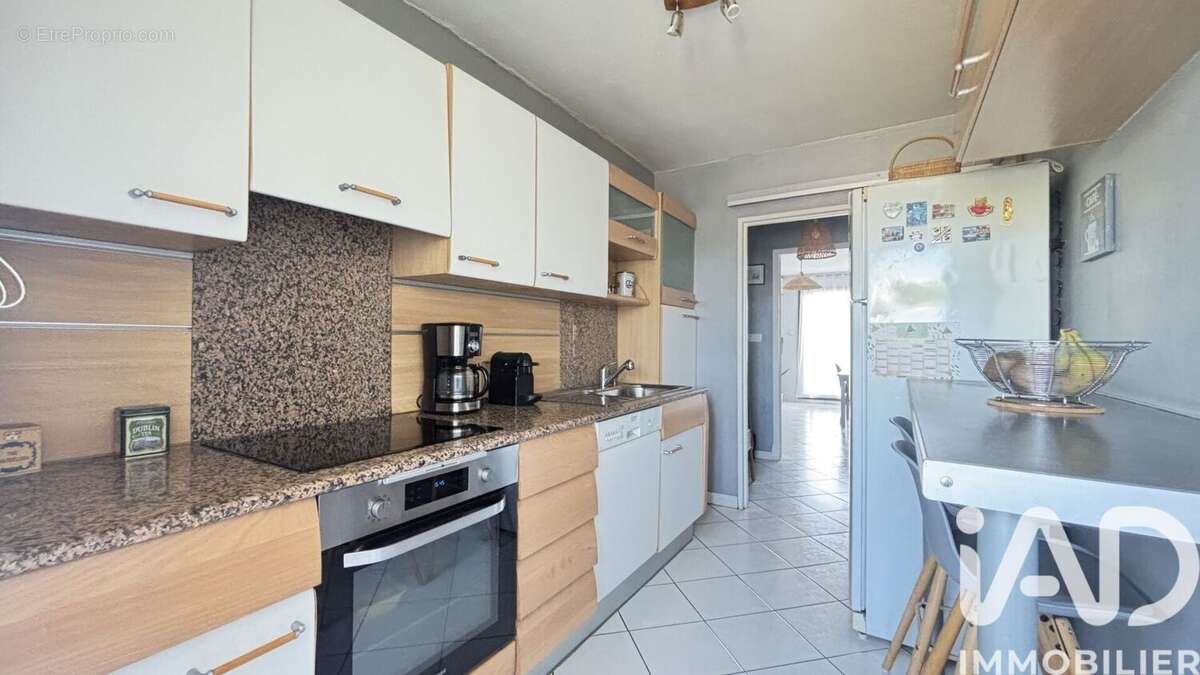 Photo 6 - Appartement à MARSEILLE-12E