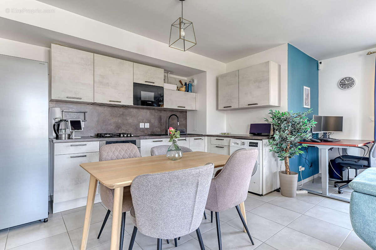 Appartement de type 3 au sein d'une belle résidence - photo 11