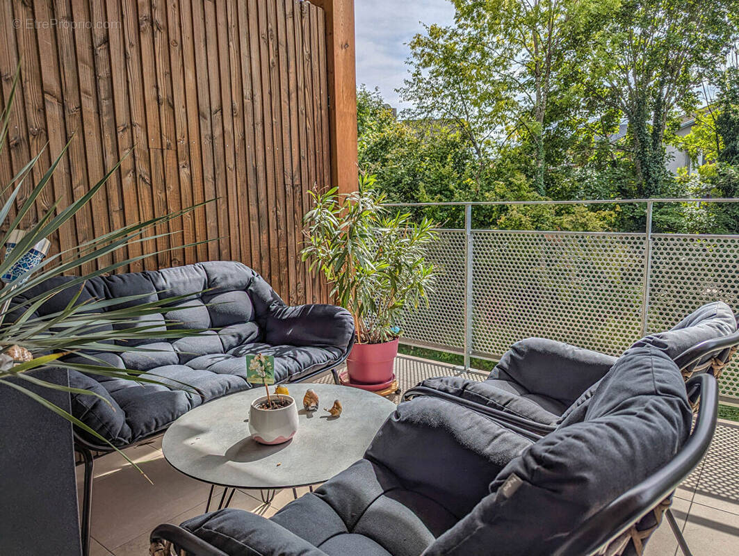 Appartement à BASSENS