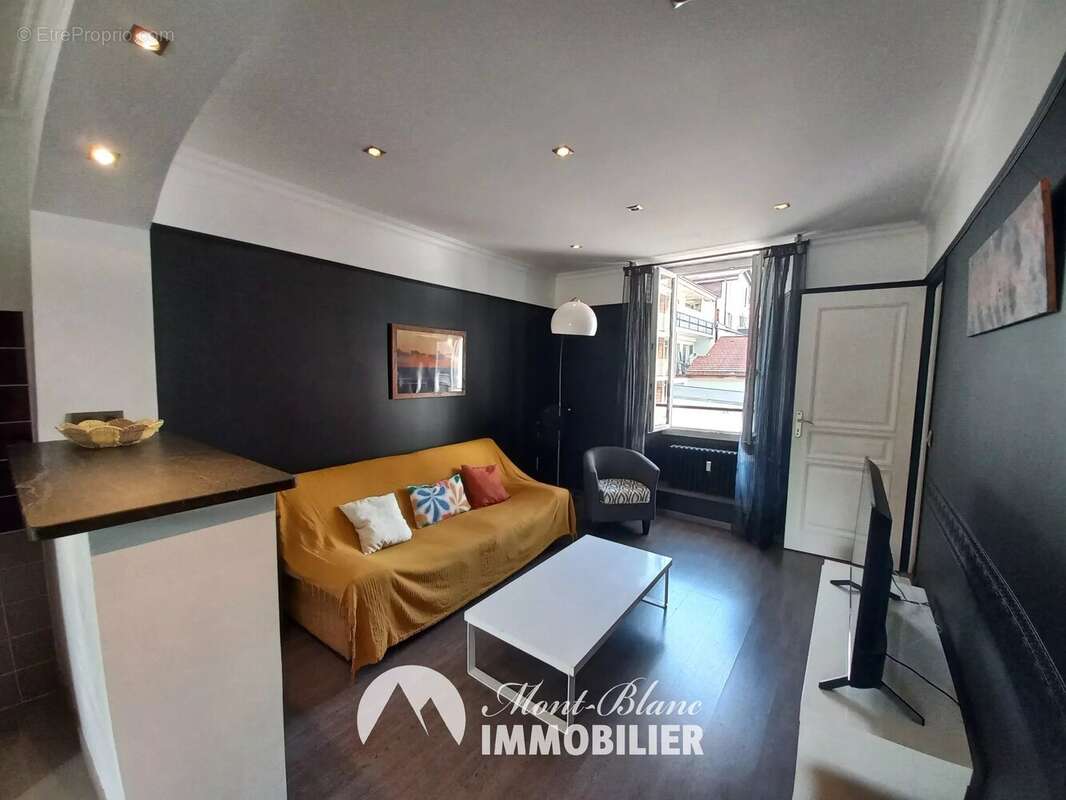 Appartement 2 pièces Sallanches centre ville - photo 2