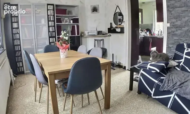 Maison 94 m² à Pierre-De-Bresse  - photo 4