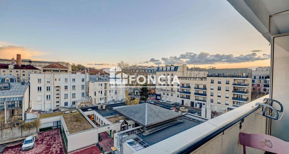 Appartement à ISSY-LES-MOULINEAUX