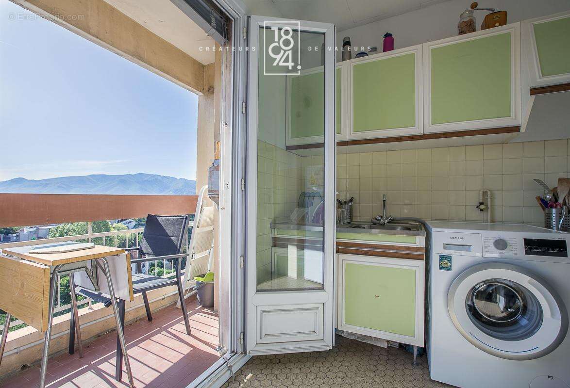 Appartement à MARSEILLE-12E