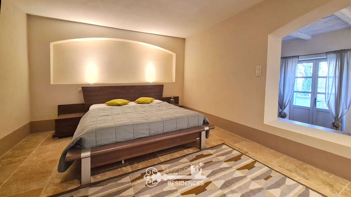 Maison à GOUDARGUES