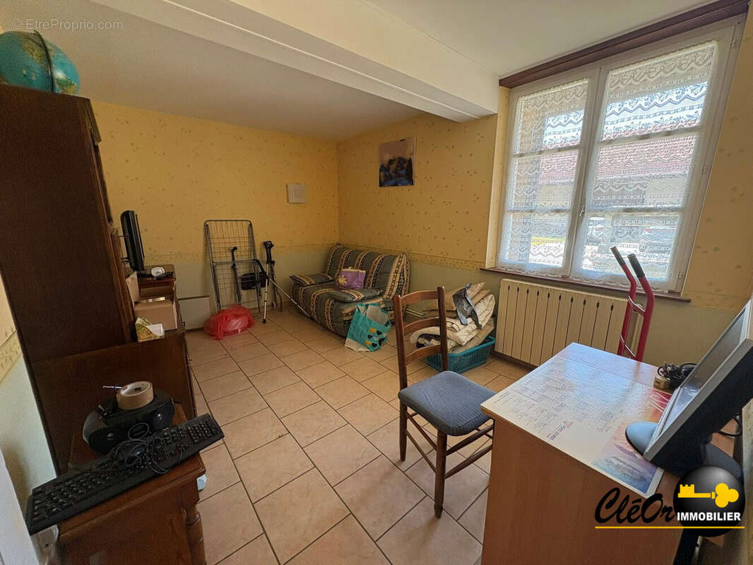 Maison 200 m² à Sagy  - photo 6