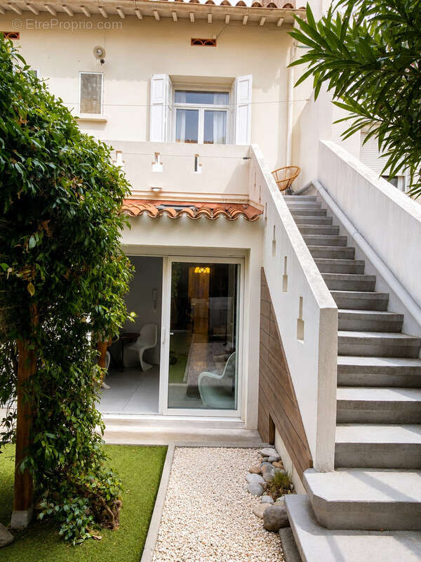 Une maison de ville 108 m2 sh, avec jardin et garage, a perpignan la lunette - photo 5