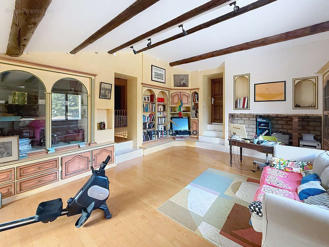 Maison à VAISON-LA-ROMAINE