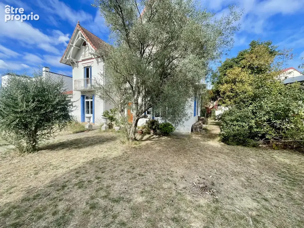 Belle maison de maître avec piscine à Vic-en-Bigorre - photo 1