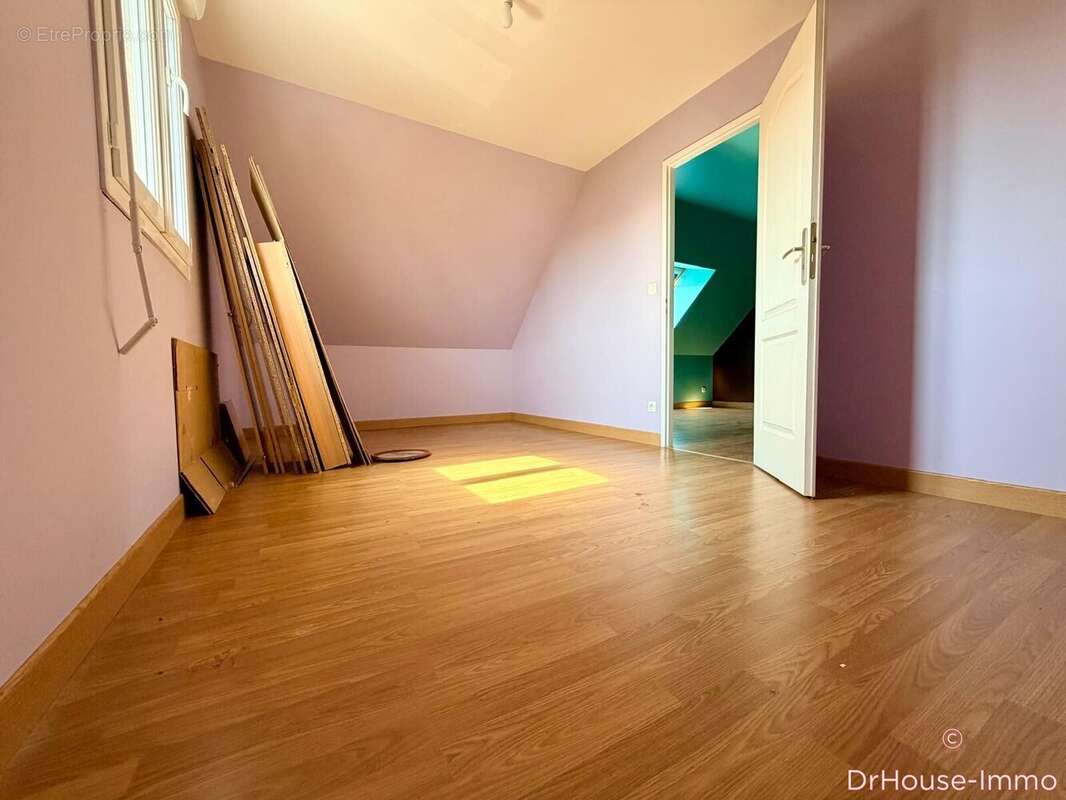 Maison 120 m² à Saint-Nicolas-D'aliermont  - photo 15