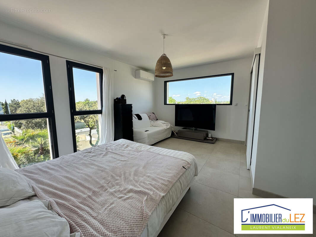 Maison à SUSSARGUES