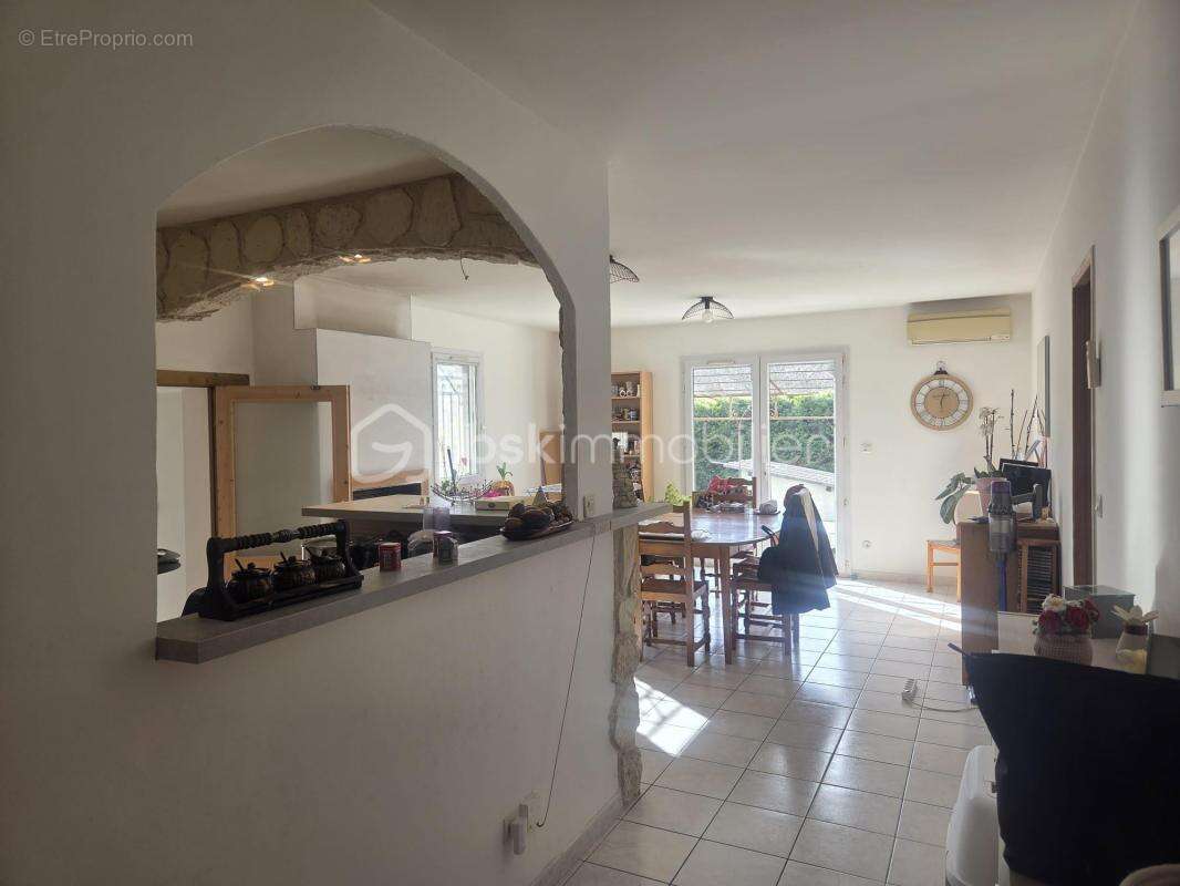 Maison à CERESTE