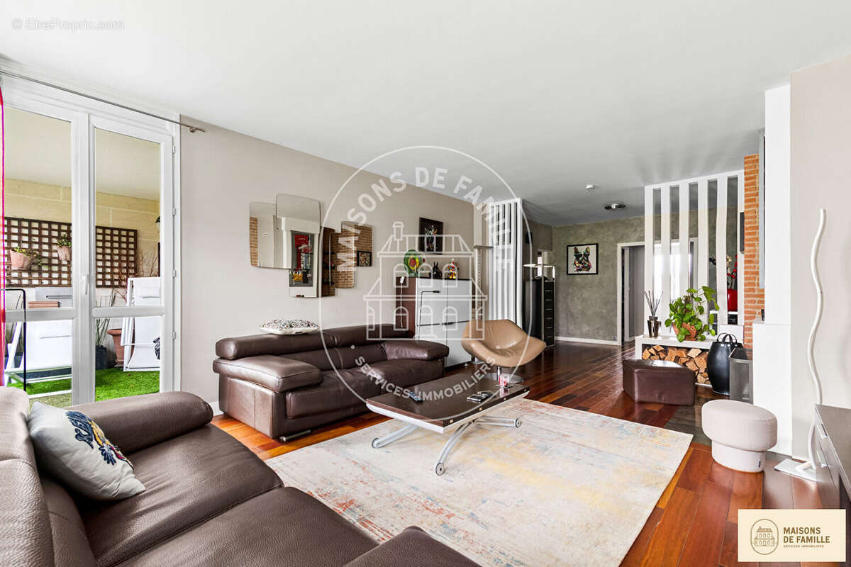 Appartement à LOUVECIENNES