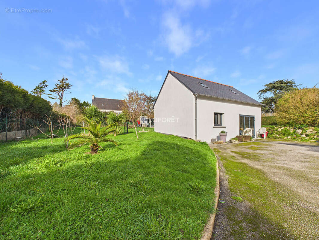 Maison à PONT-CROIX