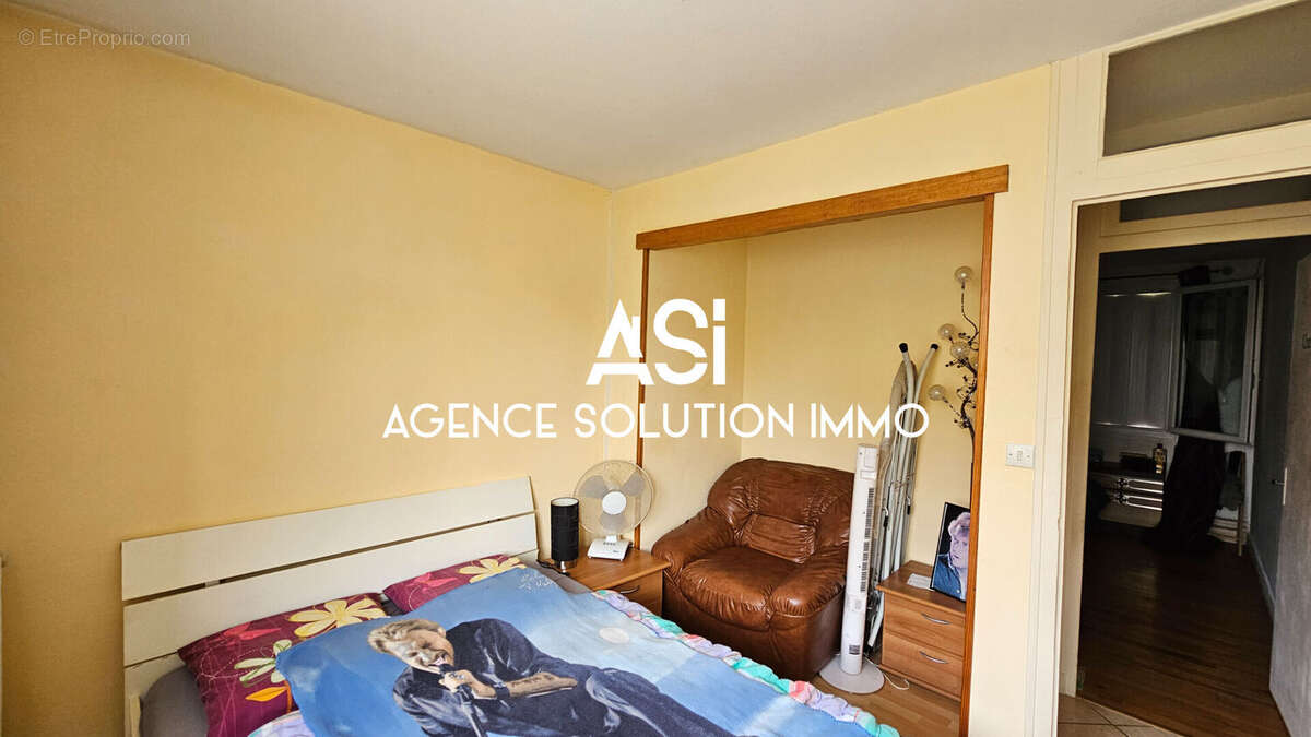 Maison à FRESNAY-SUR-SARTHE