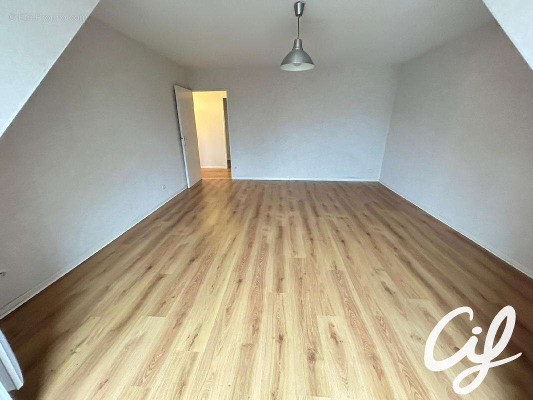 Appartement à LA CHAPELLE-SUR-ERDRE