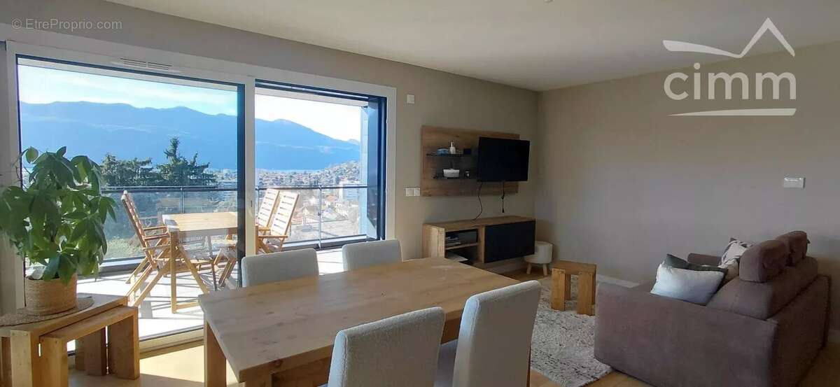 Appartement à AIX-LES-BAINS