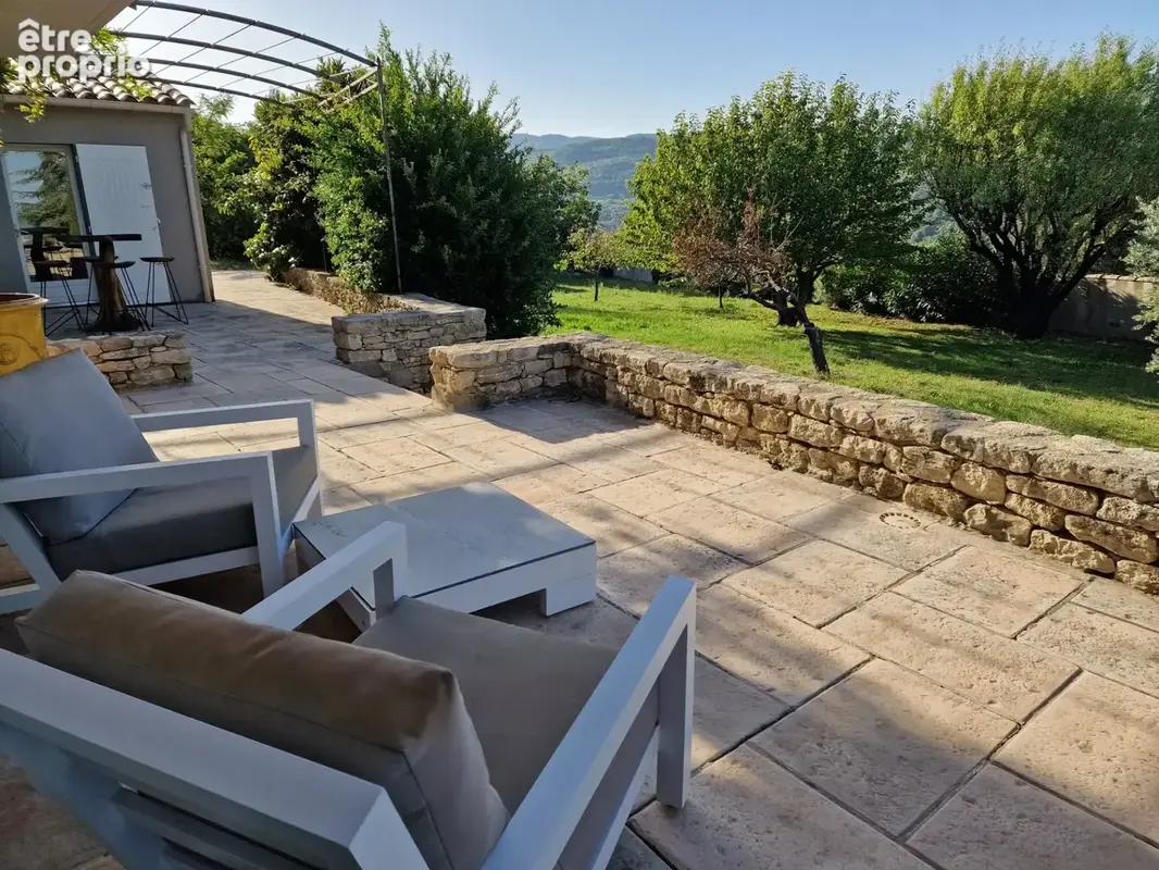 Propriete VILLA avec PISCINE et  PARC vendre 8 pièces secteur SAIGNON (84) - photo 19