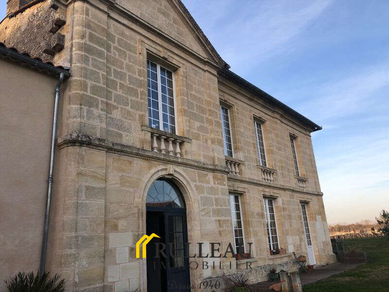 Maison à SAINT-ANDRE-DE-CUBZAC