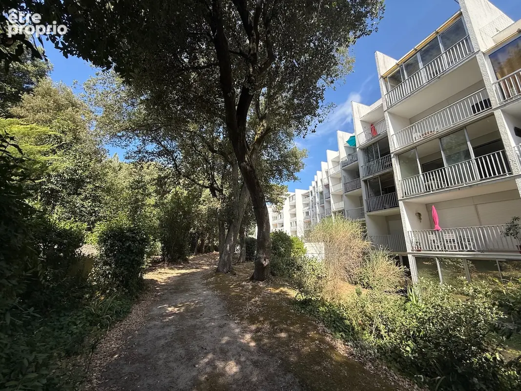 Appartement à LE POULIGUEN