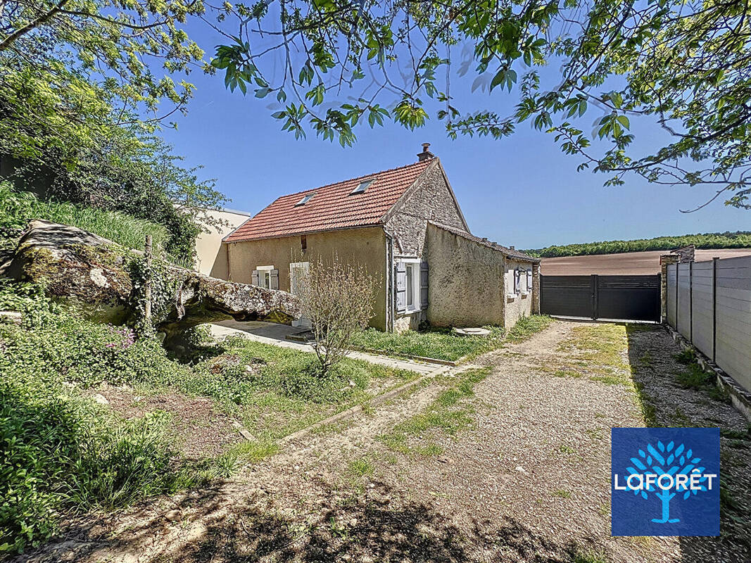 Maison à PUISELET-LE-MARAIS