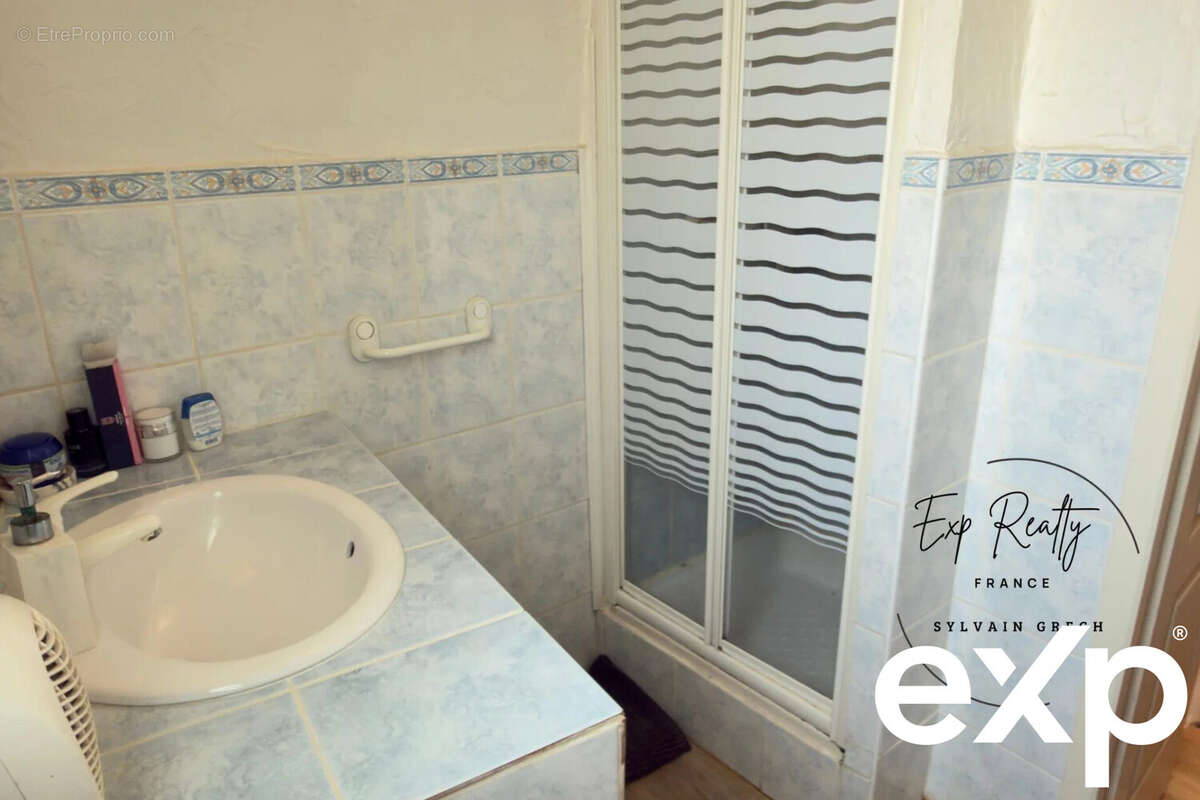 Appartement à SAINT-MAXIMIN-LA-SAINTE-BAUME