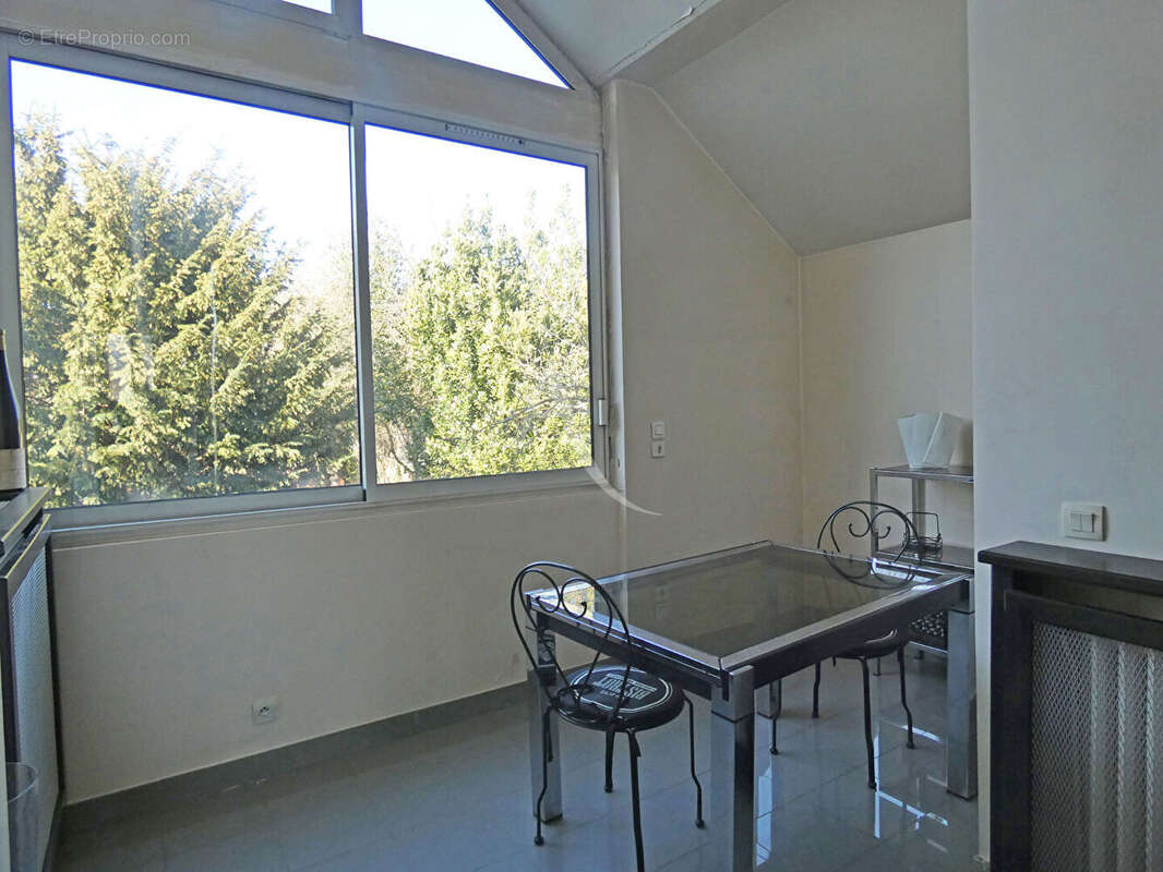 Maison à NEUILLY-SUR-MARNE