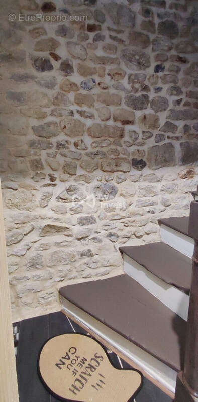 Maison à COURMENIL