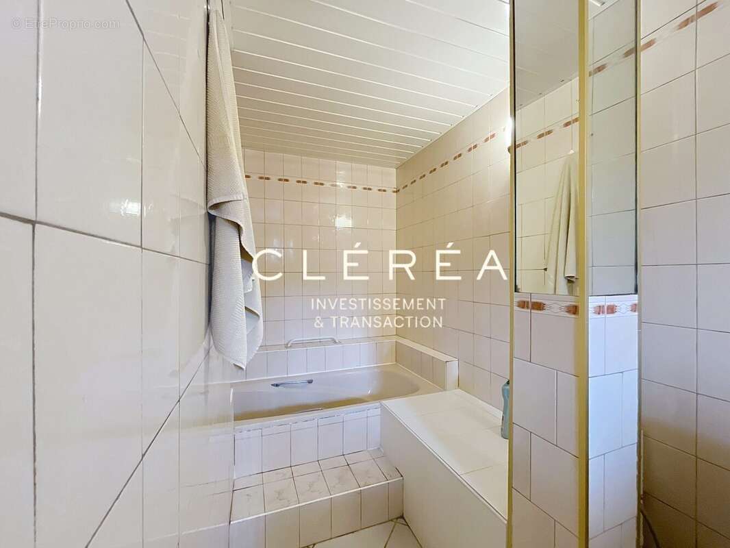 Maison à VILLEURBANNE