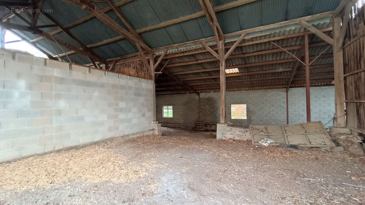 Maison à LA COQUILLE