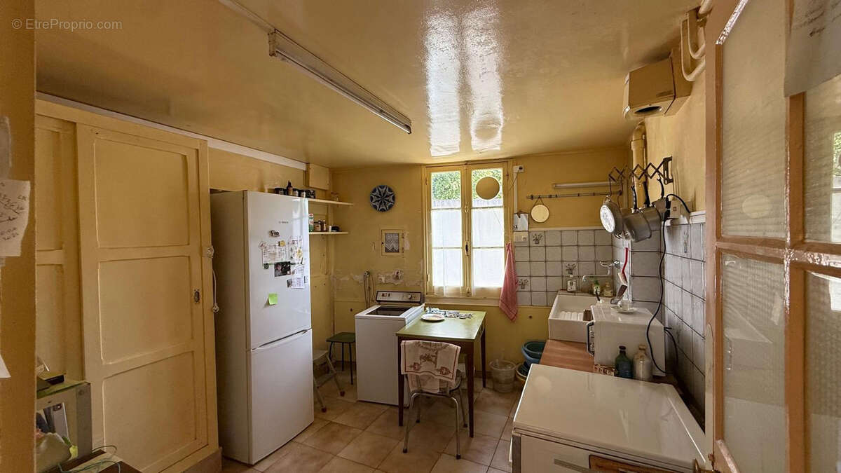 Maison 5 pièces avec dépendances - photo 2