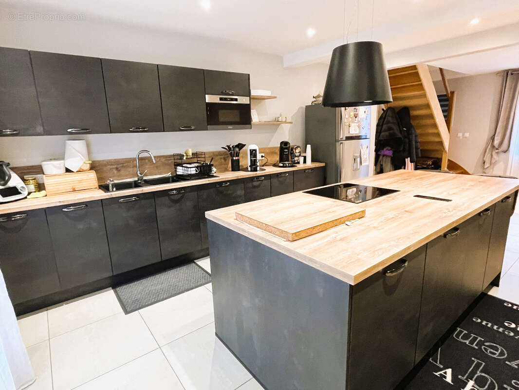 Maison à PONT-SAINTE-MAXENCE