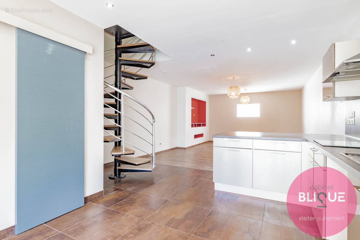 Appartement à JARVILLE-LA-MALGRANGE