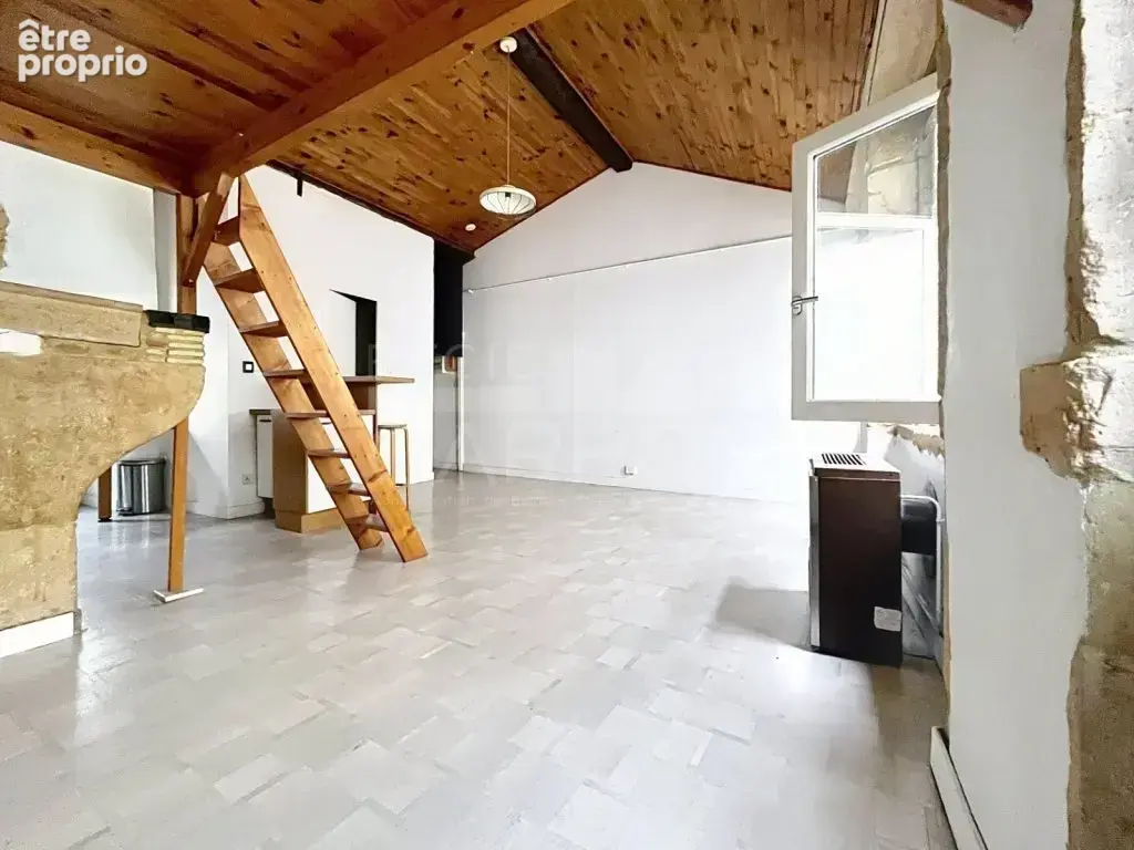 Appartement à LYON-5E