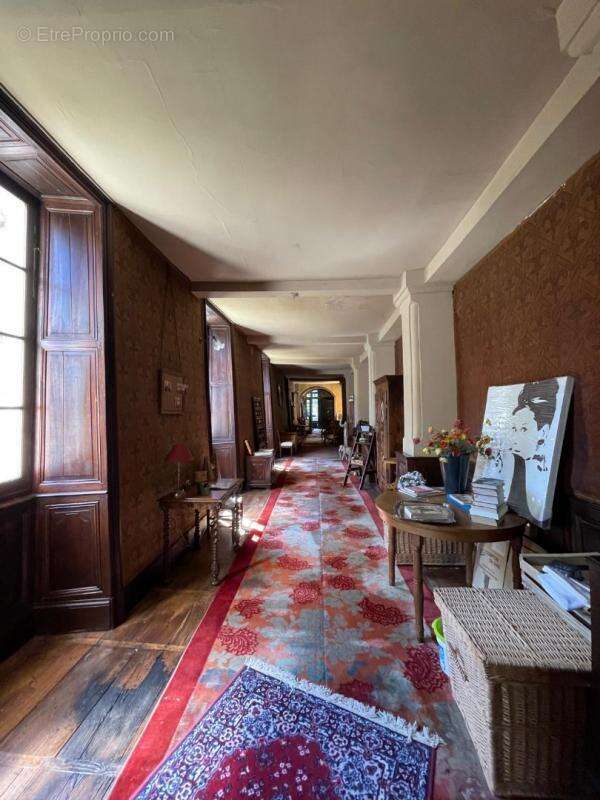 Maison à CHAMPAGNAC-DE-BELAIR