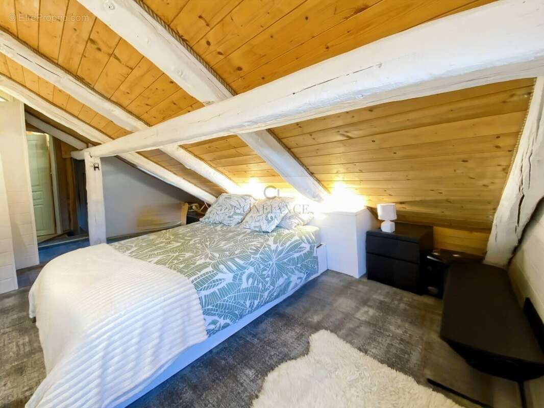 Appartement à SAINT-ETIENNE-DE-TINEE